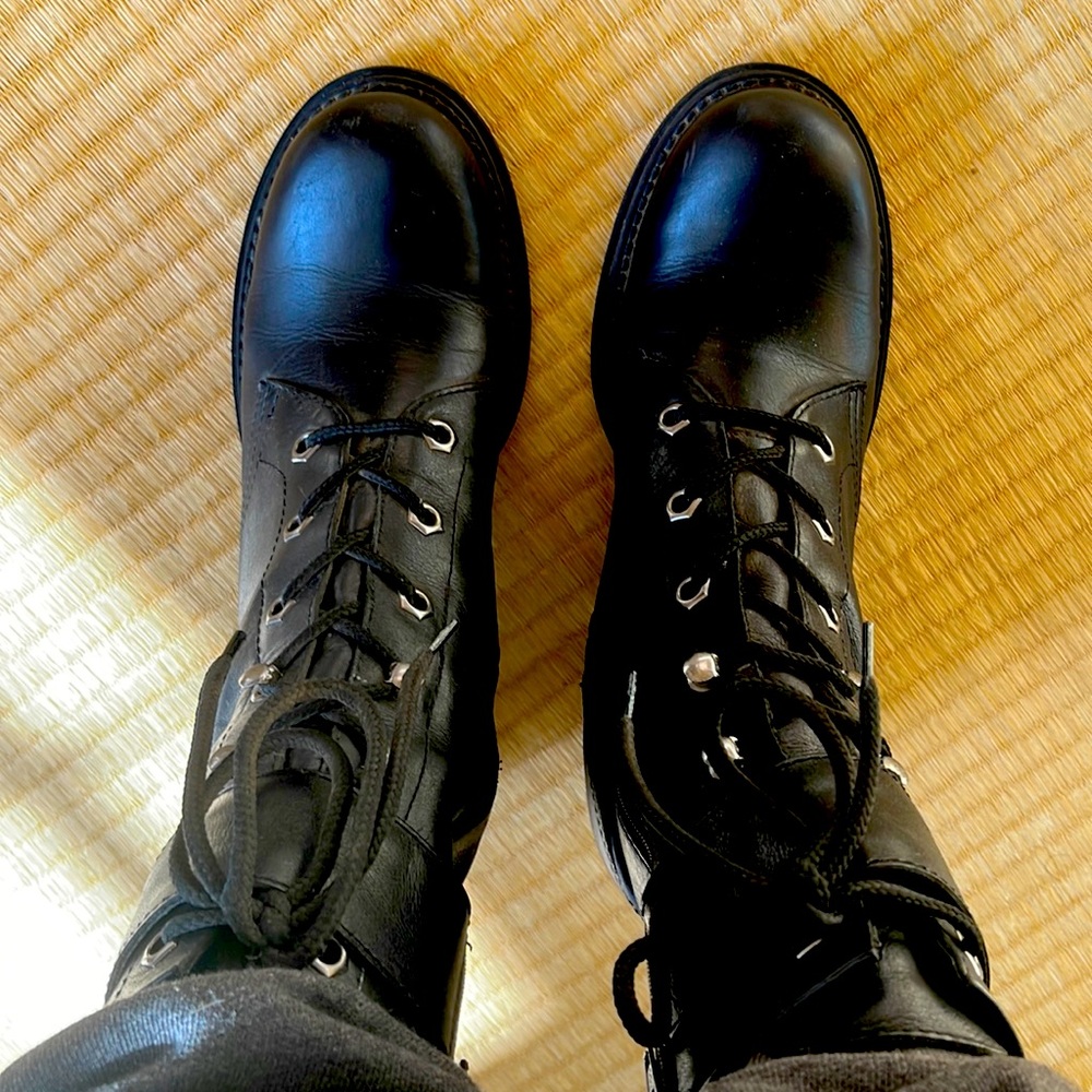 ๐ REAL LEATHER Moto Boots 2โ heel - Picture 10 of 10